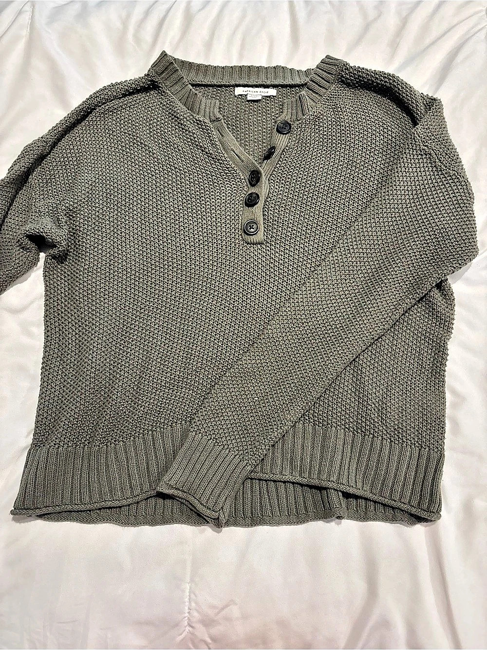 American Eagle Women's Knit Sweater Small